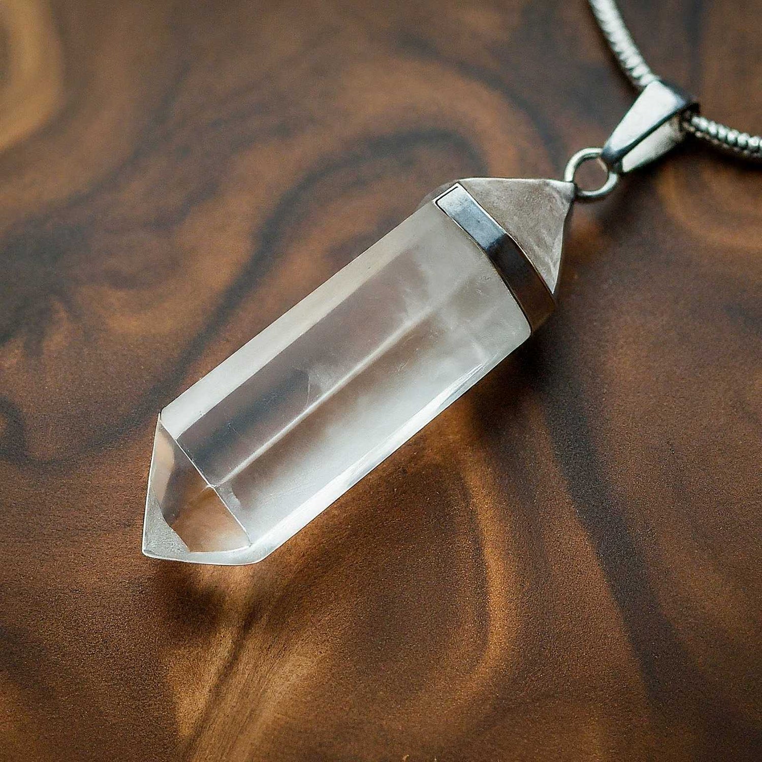 ClearQuartzPendant