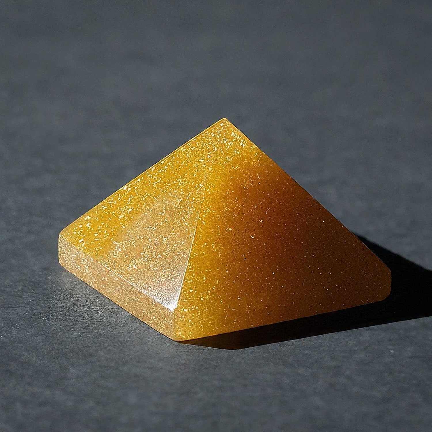 YellowAventurinePyramid